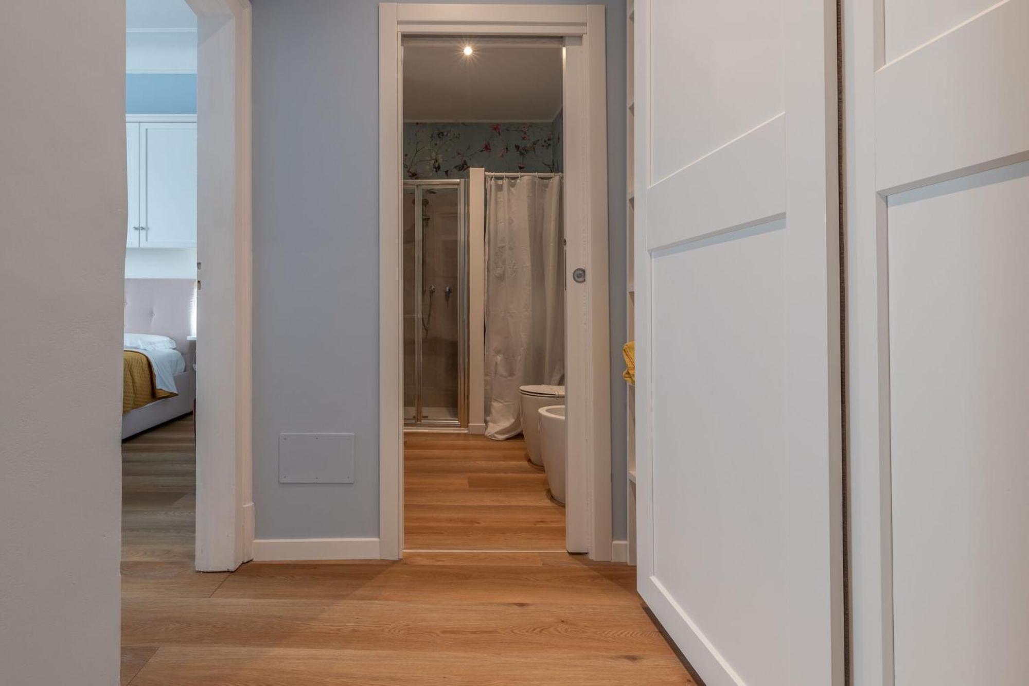 Italian Experience- Ancona City Apartment Esterno foto